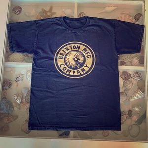 Brixton Sz S. short sleeve. Black with Gold logo